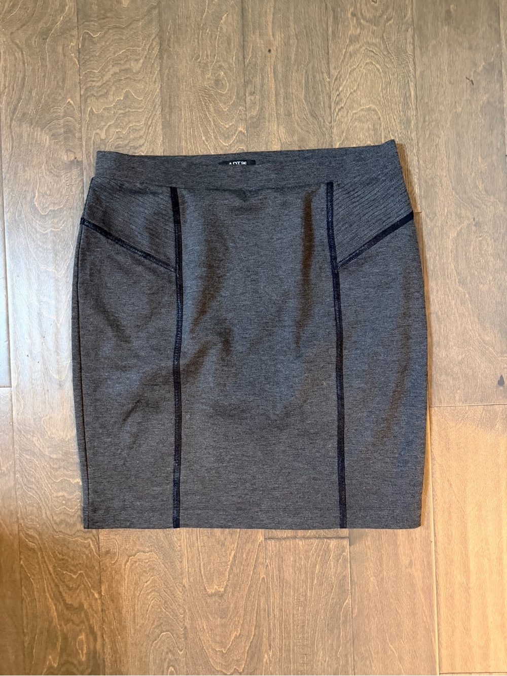 Apt. 9 Charcoal Gray Pencil Skirt with Contrast Seams